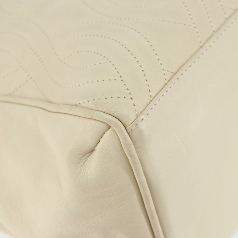 【日本直送】FENDI Wave Stitch 手提包 皮革 象牙色 金色 正品 146950-13