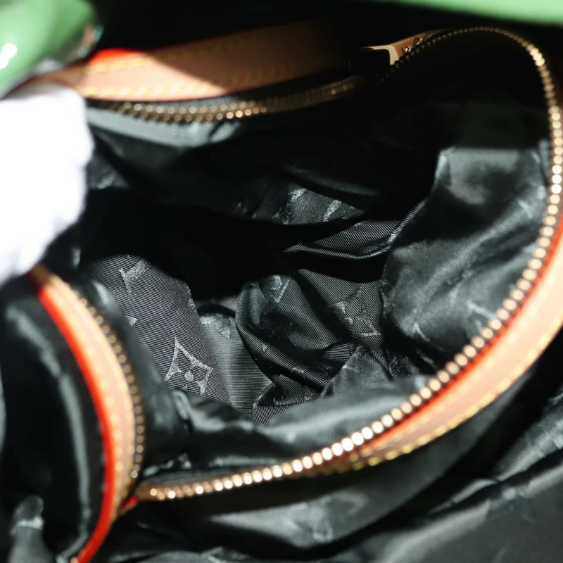 【日本直送】路易威登(LOUIS VUITTON)漆皮綠色肩背包 M93187 LV Auth 128536-10