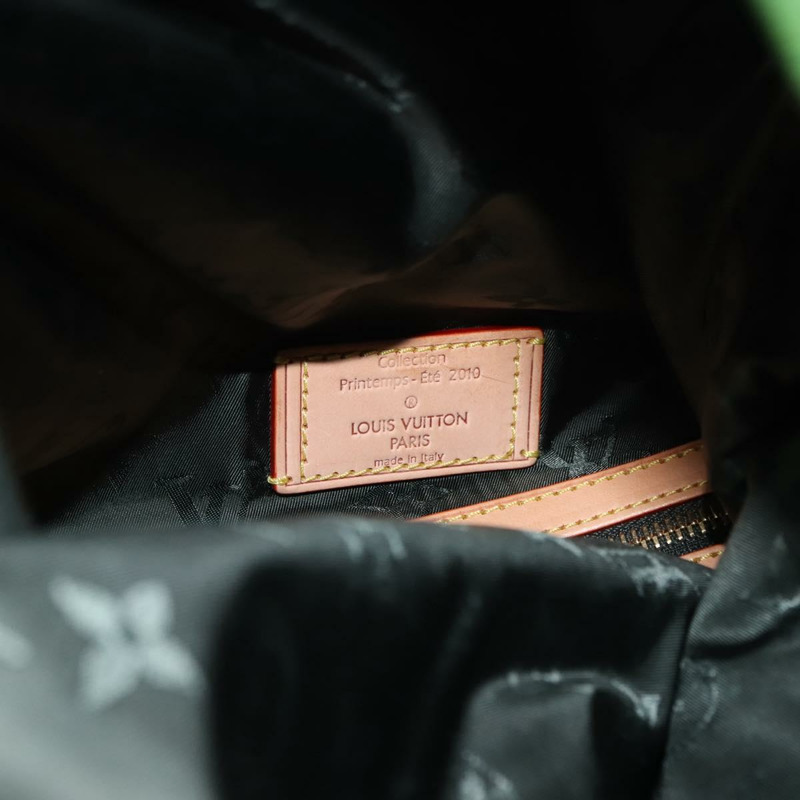 【日本直送】路易威登(LOUIS VUITTON)漆皮綠色肩背包 M93187 LV Auth 128536-17