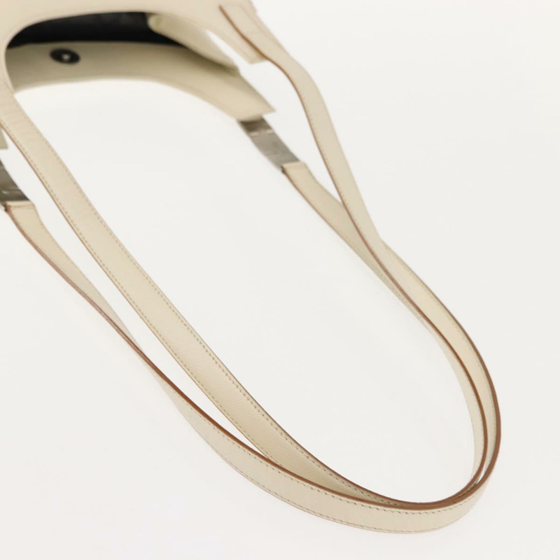 【日本直送】Salvatore Ferragamo 黑色銀色皮革肩背包 正品 BA7335-6