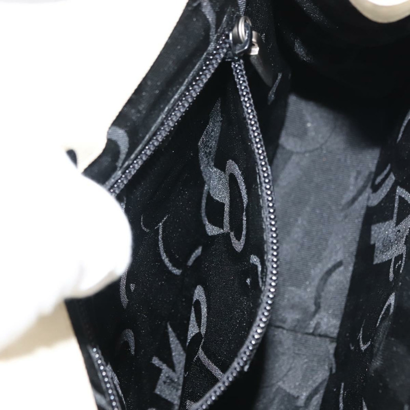 【日本直送】Salvatore Ferragamo 黑色銀色皮革肩背包 正品 BA7335-18