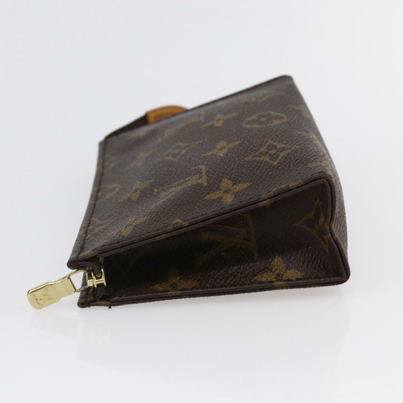 【日本直送】路易威登 Monogram Poche Toilette 15 手拿包 M47546 LV Auth 148774-2