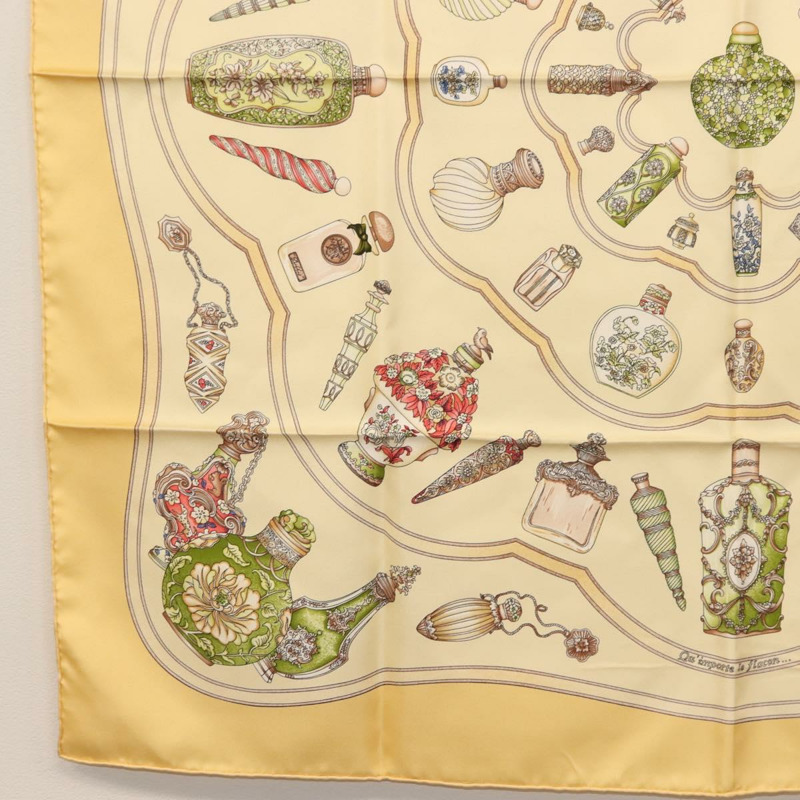 【日本直送】HERMES Carre 90 圍巾「Qu importe le flacon」絲米色正品 am9538-7