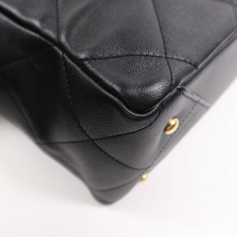 CHANEL 牛皮皮革Matelasse Tote金扣手挽袋-7