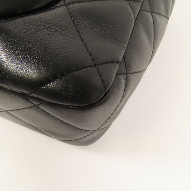 CHANEL 皮革Chain Shoulder金扣手挽肩背兩用袋-12