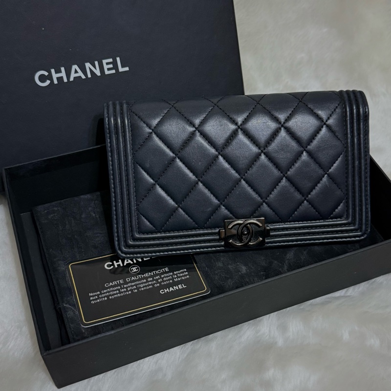 CHANEL皮夾-1