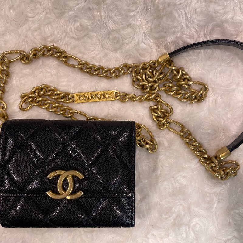 Chanel 21k金屬牌鏈條肩帶卡包-0