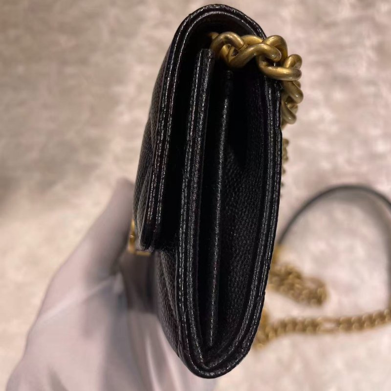 Chanel 21k金屬牌鏈條肩帶卡包-2