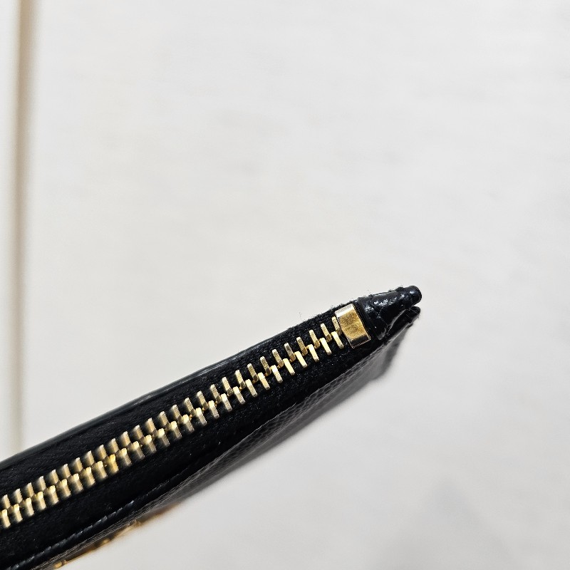 [甜價出😊] YSL黑荔枝皮金釦Cassandre零錢卡包-4