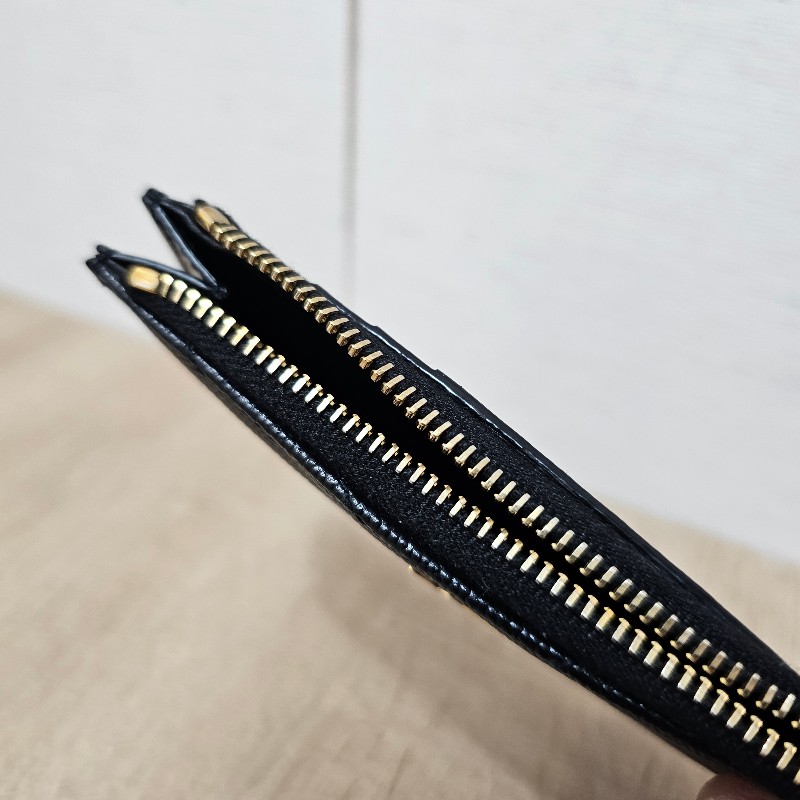 [甜價出😊] YSL黑荔枝皮金釦Cassandre零錢卡包-13