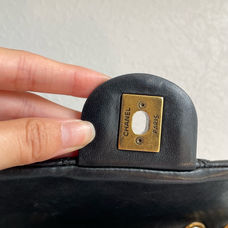 chanel黑羊皮金雙C coco20公分 老香😗-16