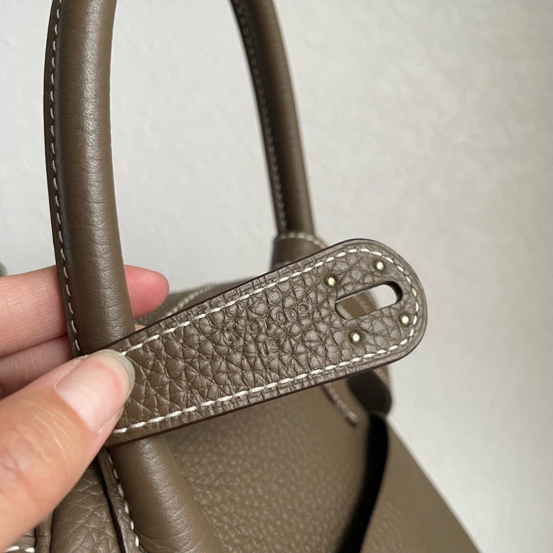 Hermes大象灰lindy 30 超新✨部分膠膜未撕-17