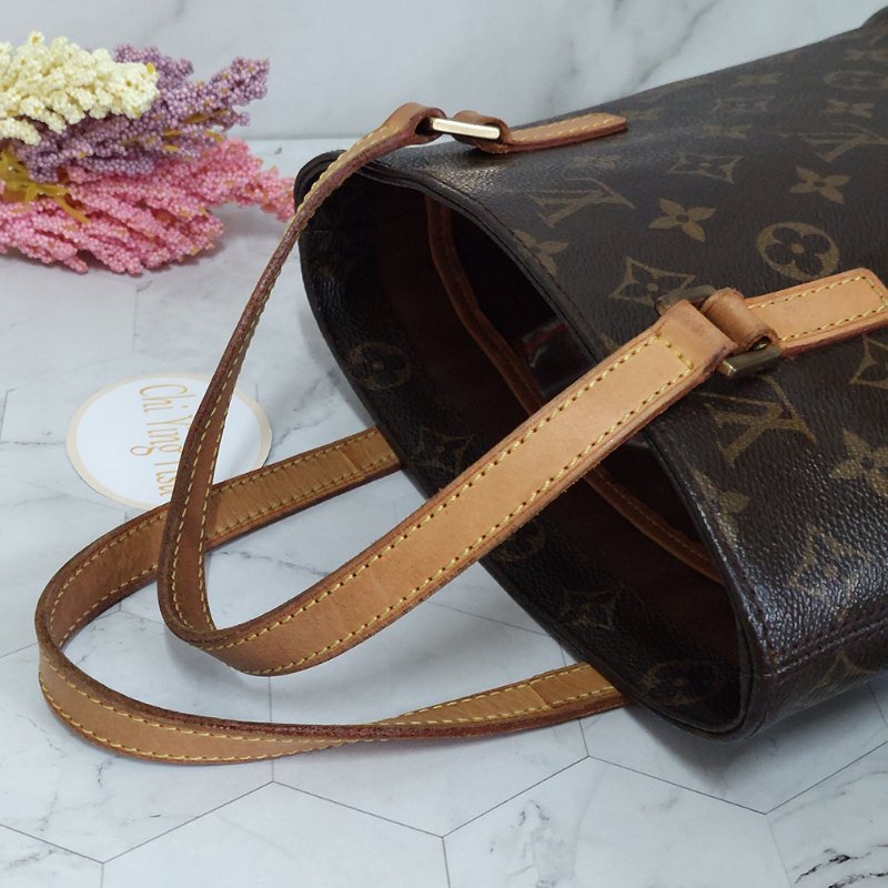 LV Vivian 🎀實品拍照🎀 薇薇安M51172(9成新)小號 菜籃子 手提包 單肩包-64