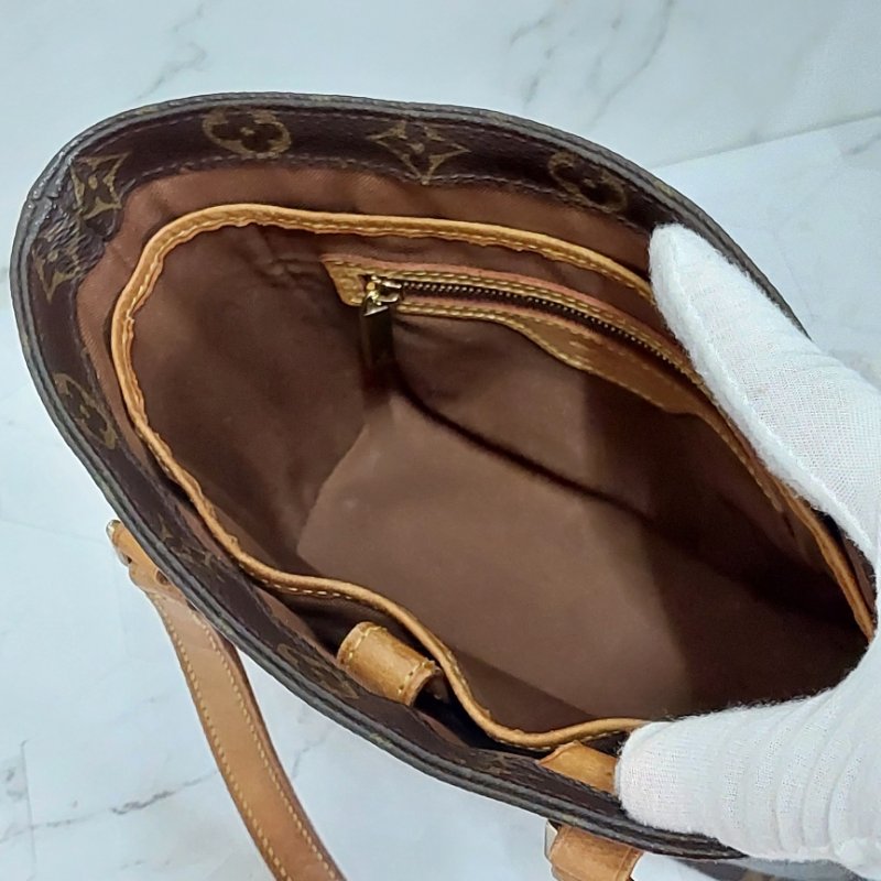 LV Vivian 🎀實品拍照🎀 薇薇安M51172(9成新)小號 菜籃子 手提包 單肩包-88