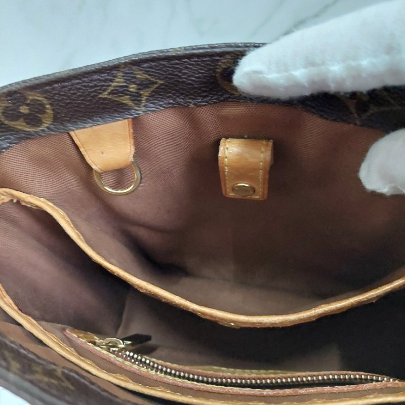 LV Vivian 🎀實品拍照🎀 薇薇安M51172(9成新)小號 菜籃子 手提包 單肩包-91