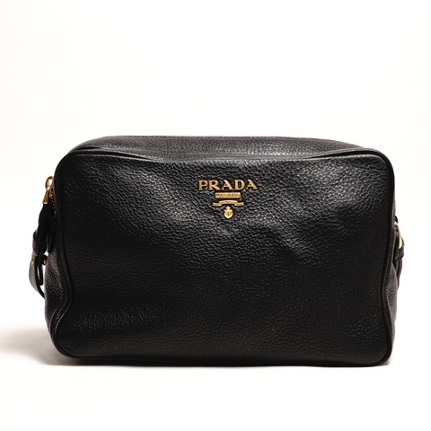 Prada黑金雙層荔紋相機包