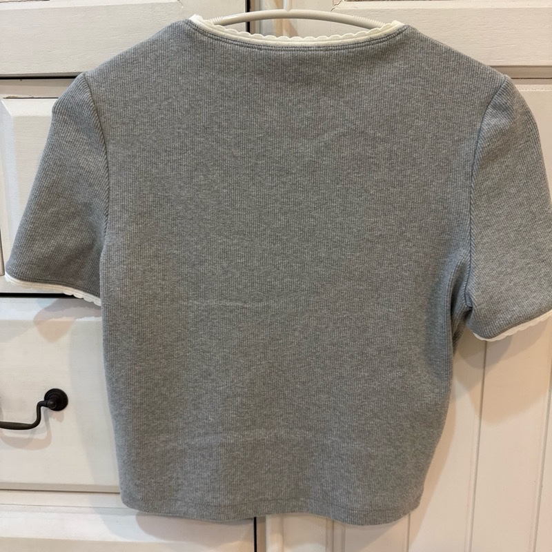 MIU MIU 灰色上衣-2