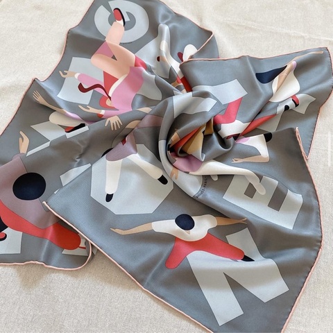 Hermes Hommage a Gene Kelly 70*70 絲巾 🩶 全新 可送禮