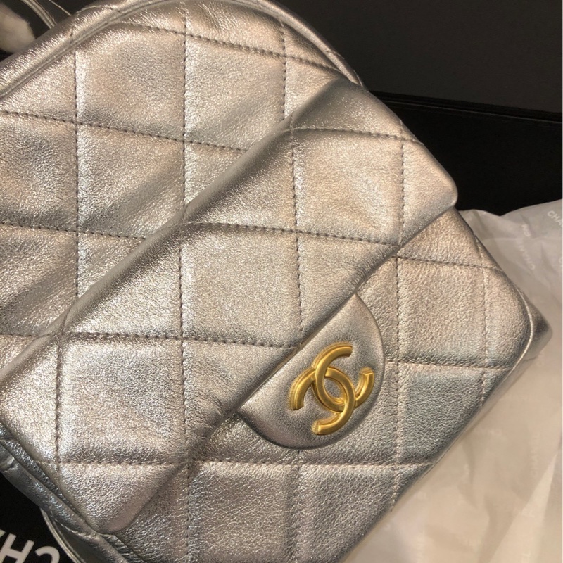 Chanel 香奈儿25k 银色双肩包 芯片款 25年-4