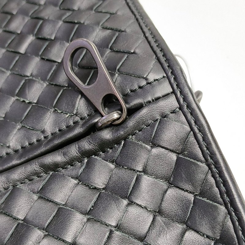 BOTTEGA VENETA 黑色牛皮編織斜挎包手提包單肩包 黑色五金 可拆卸肩帶-9