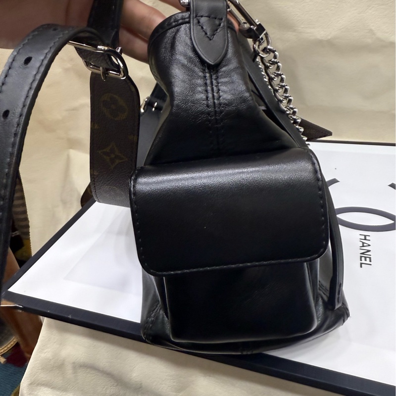 Lv 全皮Carry all 黑武士小号-5