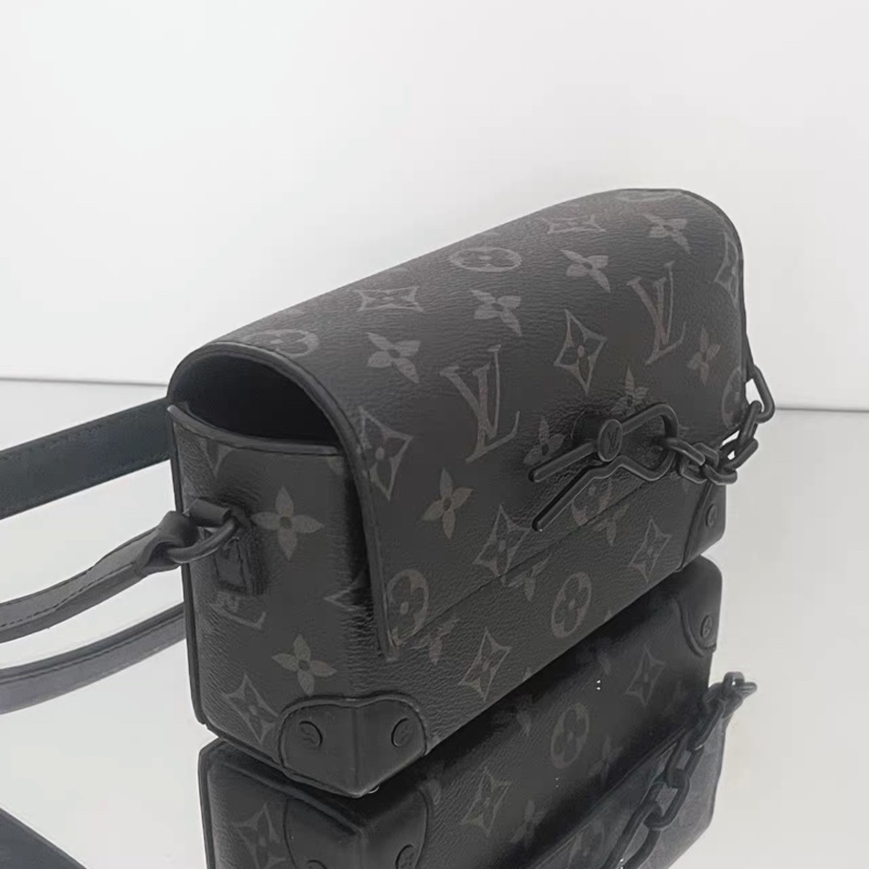 🈶購證 #99新閒置 #配件齊全 Lv steamer全黑老花盒子包 芯片款-6