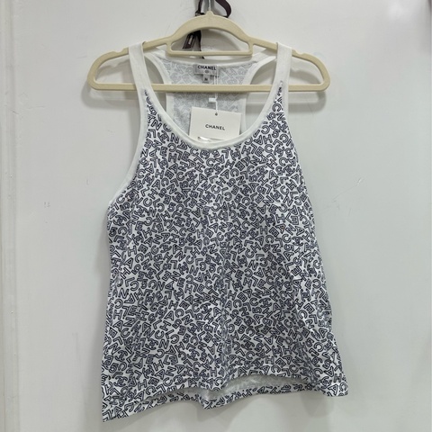 Chanel 香奈兒新款滿印字母logo 珠片背心 36 碼 扣包