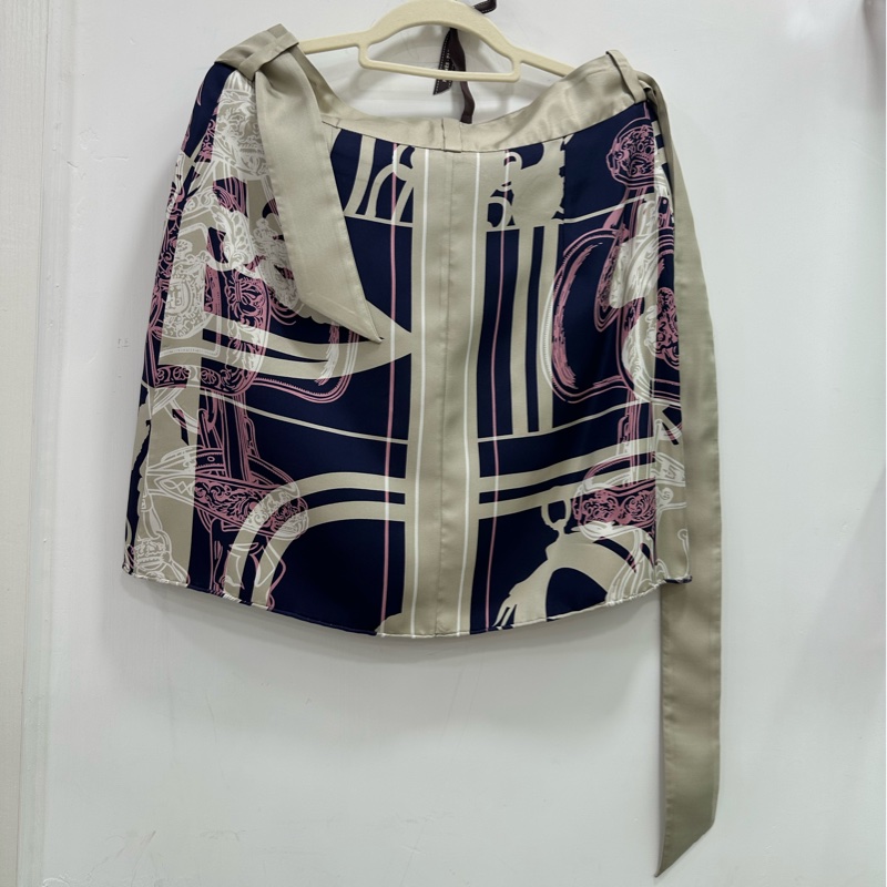 Hermes愛馬仕 真絲印花短裙 全新36碼-1