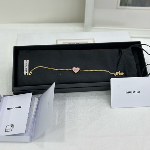 Miu Miu愛心金色粉面手鍊 斷貨款 溫柔顯白的款