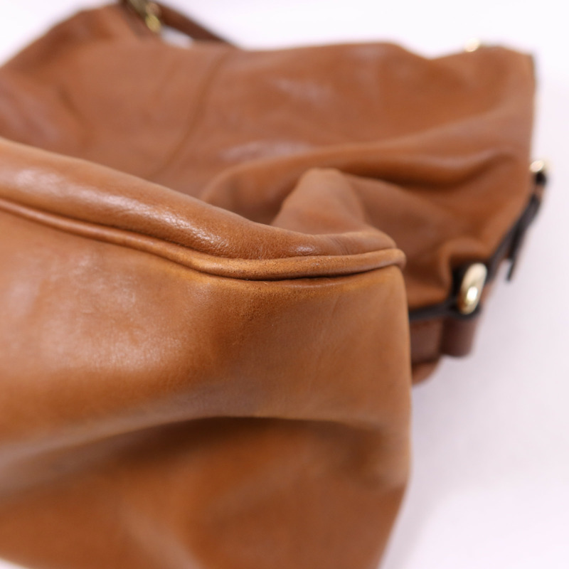 GUCCI 牛皮皮革Shoulder Bag金扣肩背袋-12