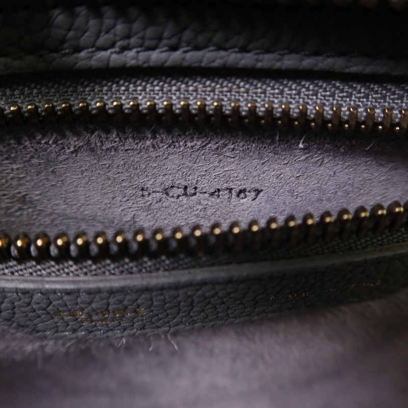 CELINE 牛皮皮革Micro Luggage金扣手挽袋-7