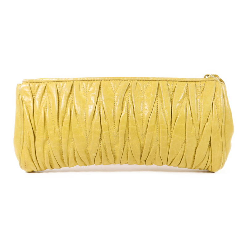 Miu Miu 牛皮皮革Clutch Bag金扣手拿包-1