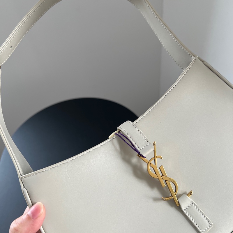 YSL 聖羅蘭 hobo 白色中號 五折入手🔥專櫃76650-3