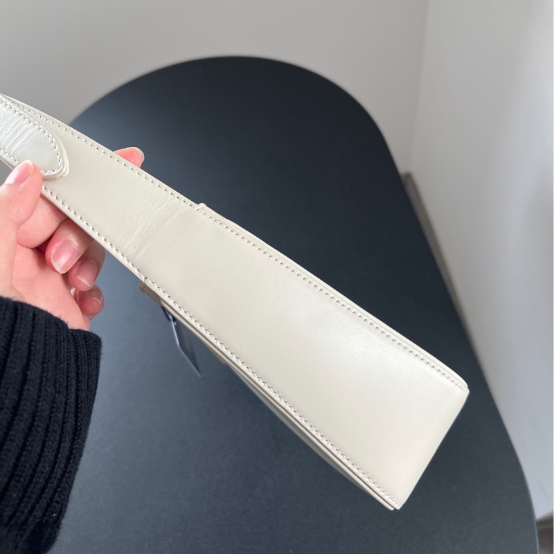 YSL 聖羅蘭 hobo 白色中號 五折入手🔥專櫃76650-5