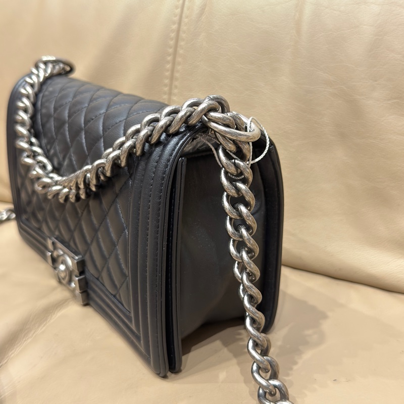 Chanel Leboy25黑銀牛皮鏈條斜挎包 #全配🈶購證 #99新閒置-6