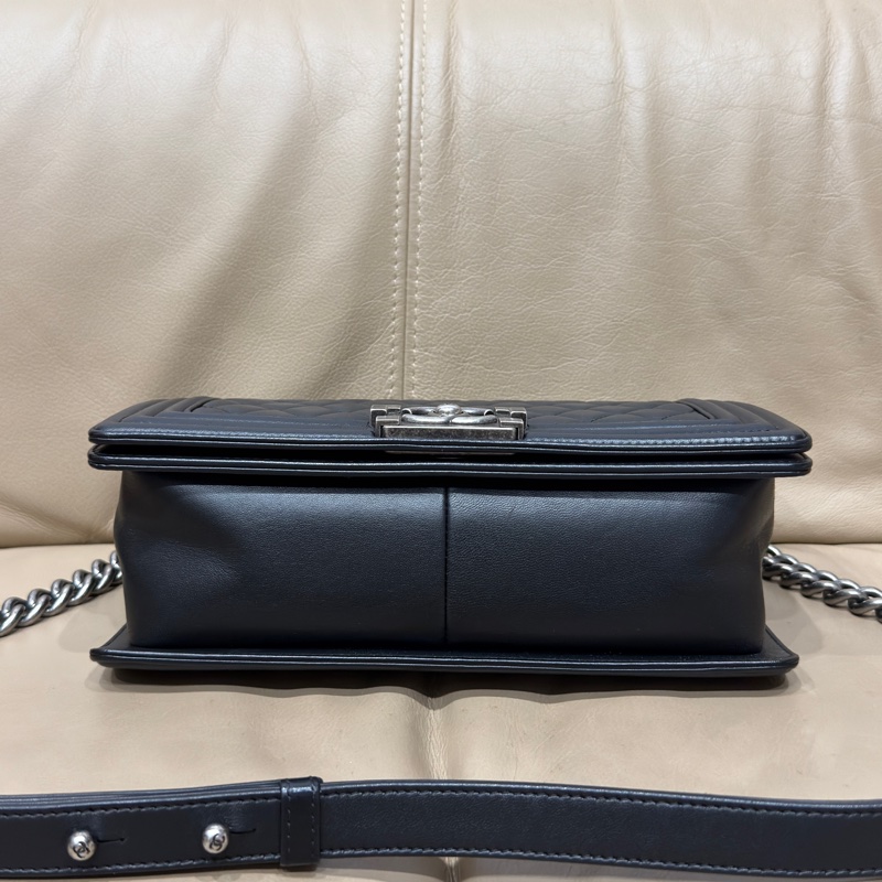 Chanel Leboy25黑銀牛皮鏈條斜挎包 #全配🈶購證 #99新閒置-7