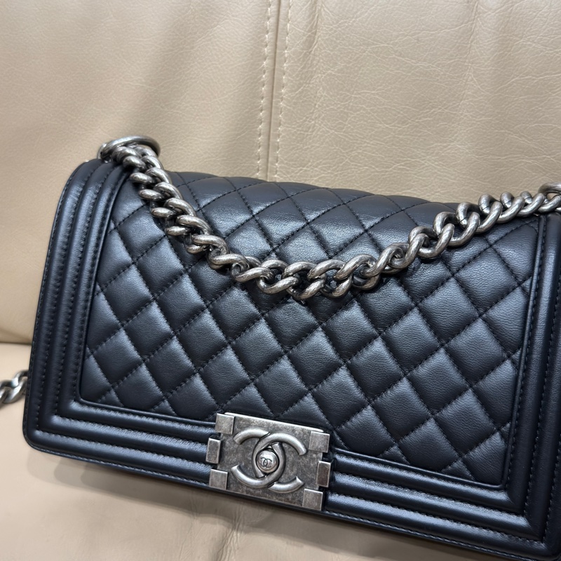 Chanel Leboy25黑銀牛皮鏈條斜挎包 #全配🈶購證 #99新閒置-17