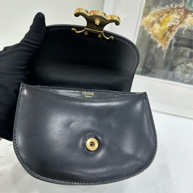 CELINE賽琳 mini Triomphe 凱旋門標誌可調可拆卸肩帶 閃亮小牛皮 單肩斜挎手提包 迷你 女款 黑色 2023年購證 長15.5cm 寬5cm 高12cm-8