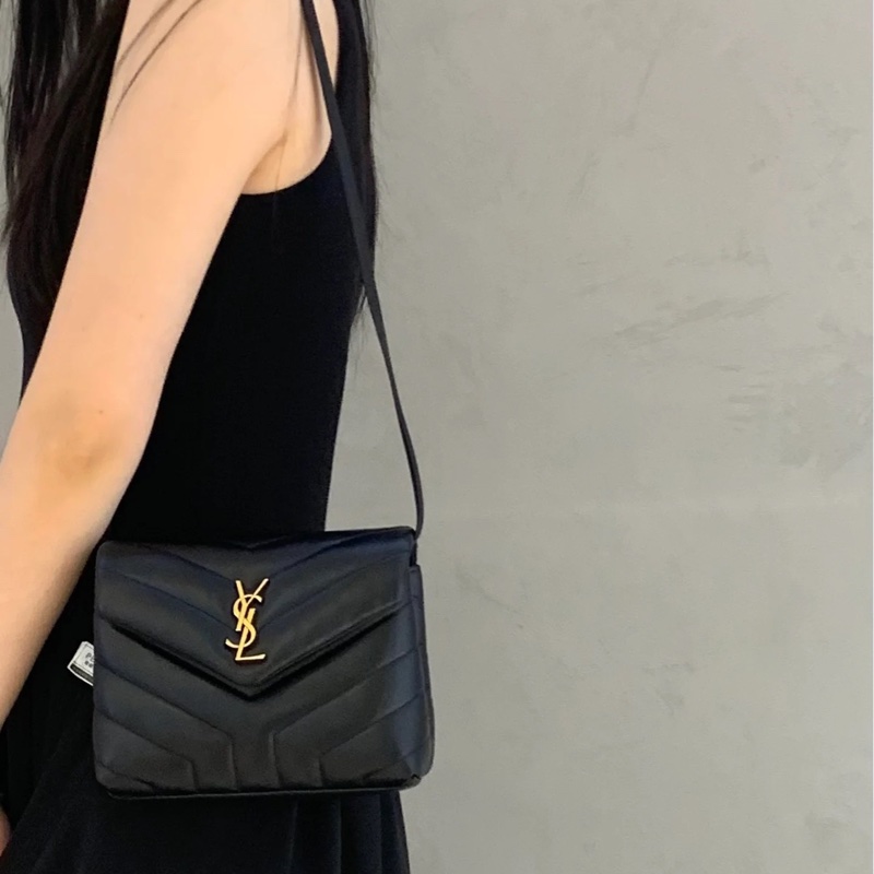 YSL 聖羅蘭Loulou toy 黑金 方胖子-16