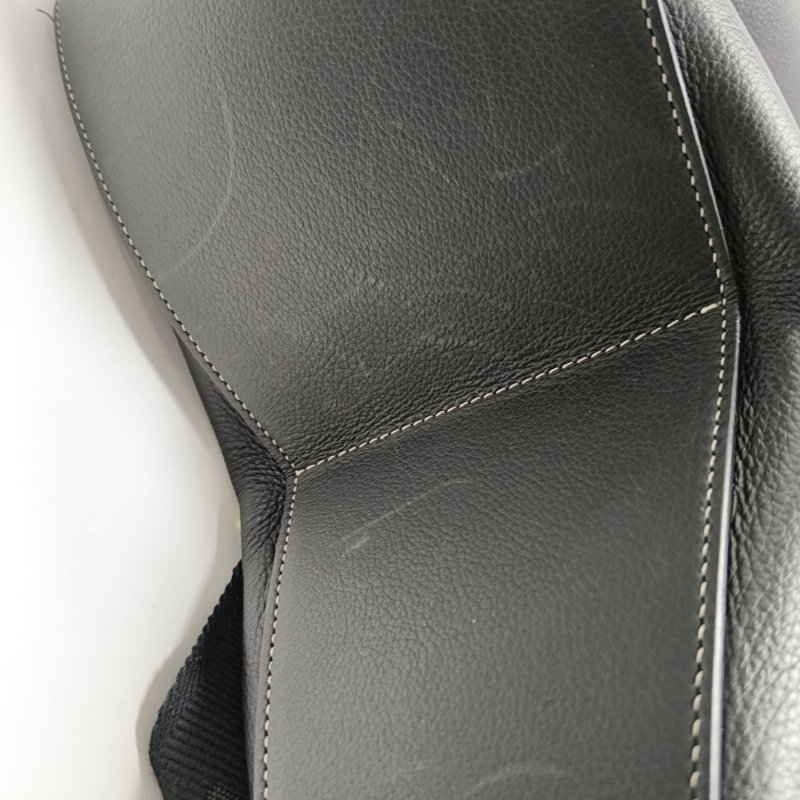 FERRAGAMO 托特包 大號 黑色牛皮 金色五金 可拆卸肩帶-10