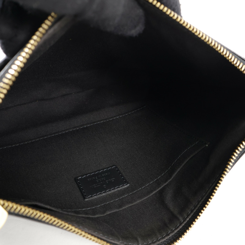 LOUIS VUITTON Epi Matsy金扣肩背袋-4