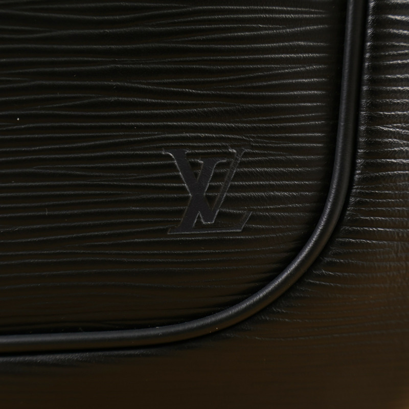 LOUIS VUITTON Epi Matsy金扣肩背袋-13