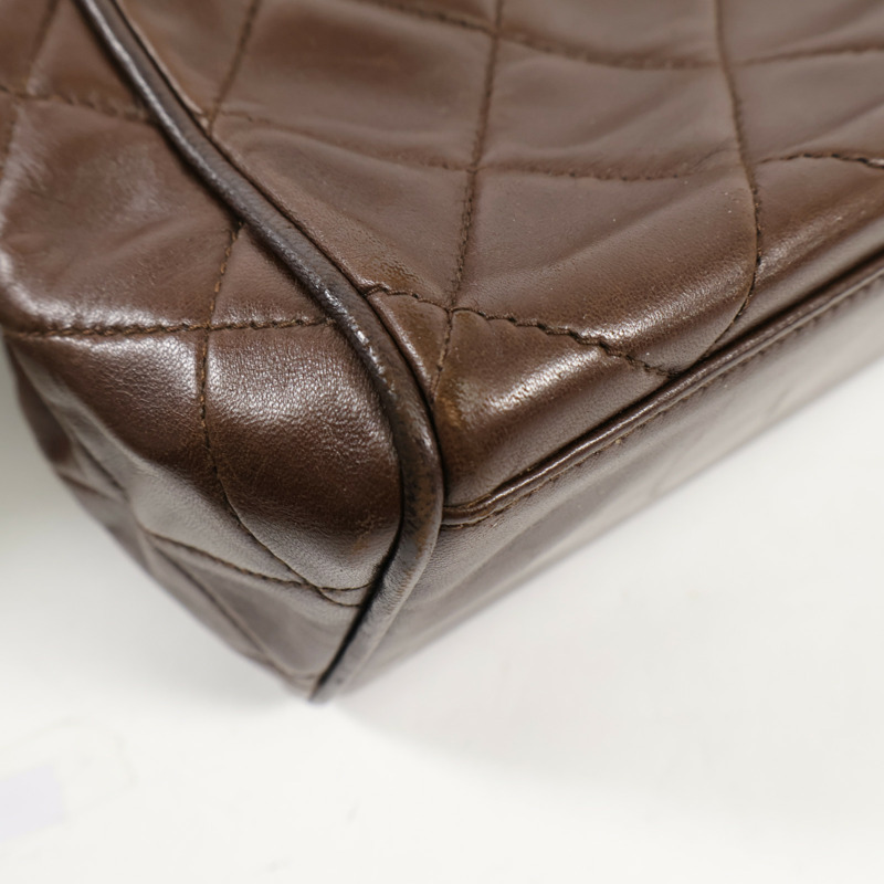 CHANEL 羊皮皮革Vintage Hand Bag金扣手挽袋-11