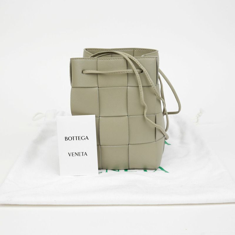 BOTTEGA VENETA 680218 卡附水桶小號肩斜背包-0