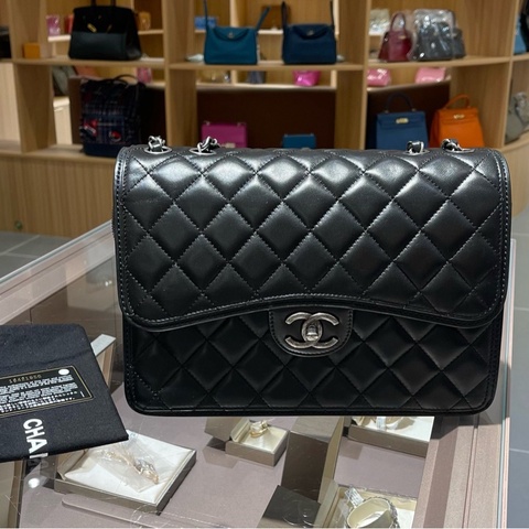 香奈儿Chanel 黑银CF 系列邮差包