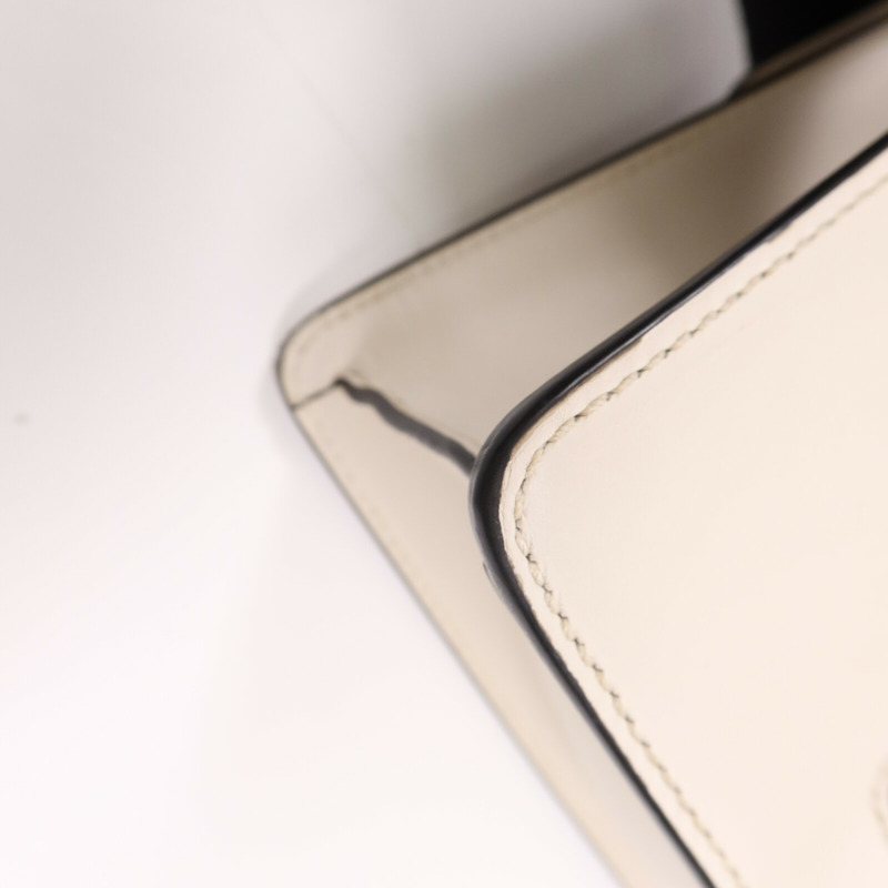 GUCCI 牛皮皮革Sylvie金扣手挽肩背兩用袋-7