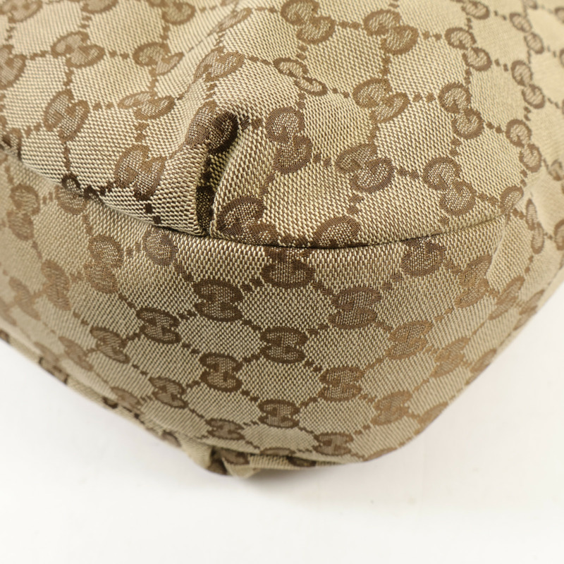 GUCCI 帆布GG Web Hobo金扣肩背袋-8