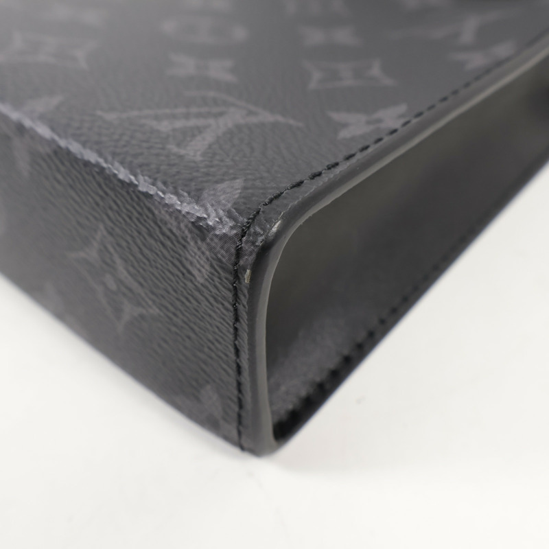 LOUIS VUITTON Monogram Eclipse Gaston銀扣肩背袋-15