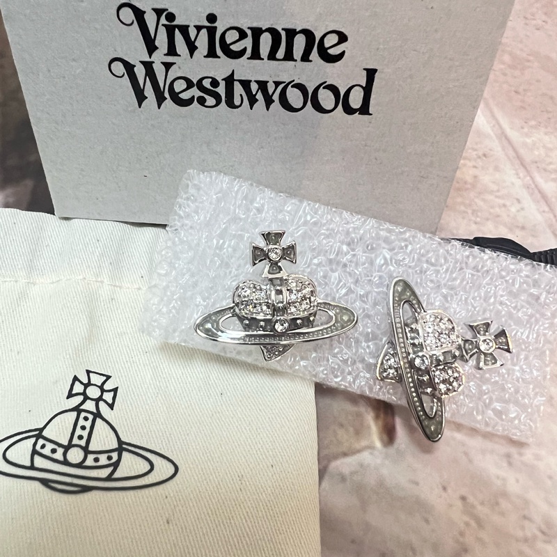 Vivienne Westwood 愛心水鑽耳環-1