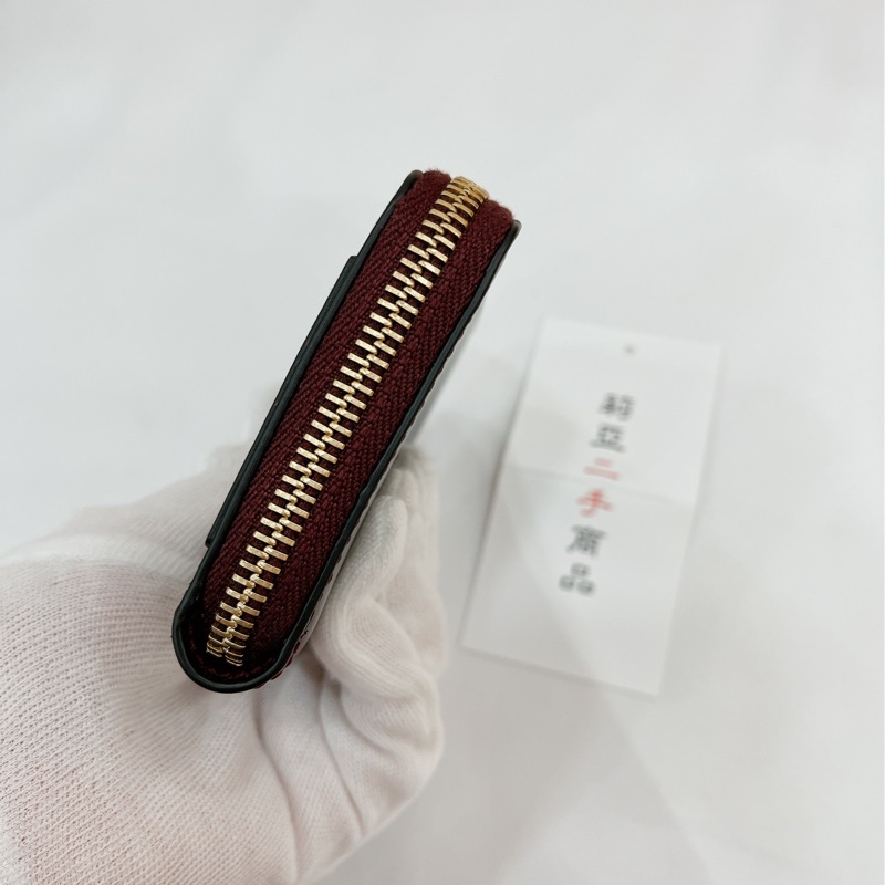 莉亞精品♡Burberry 8090468 ㄇ拉零錢包 全新品-6